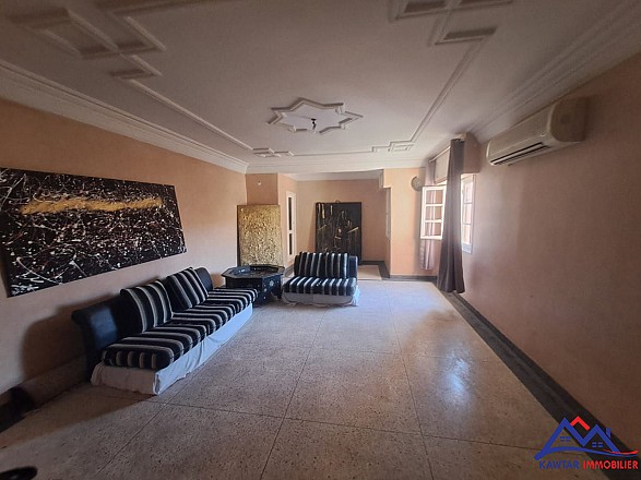 Appartement spacieux à rénover à Gueliz 6