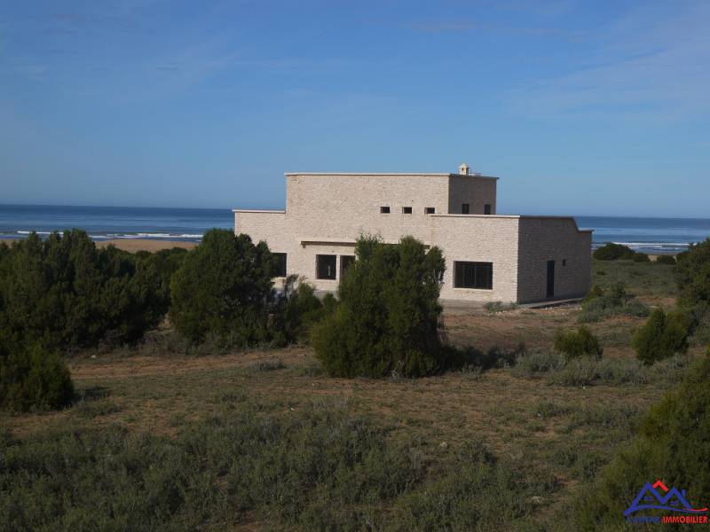 Jolie villa vue sur mer