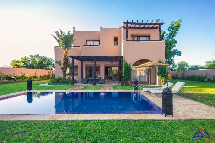 VILLA SOMPTUEUSE A LOUER